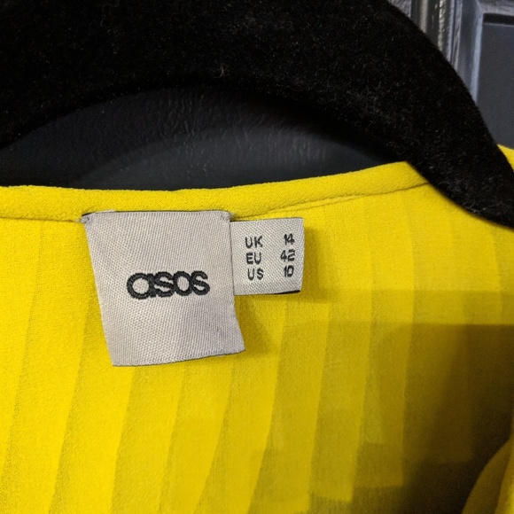 ASOS Bright & Beautiful Ruffle Blouse - Picture 5 of 5